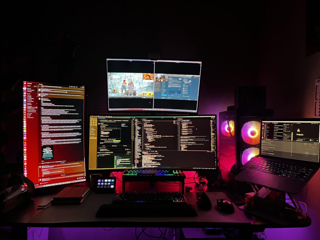 Added a new 34” for my main  display 👀🙌🏽