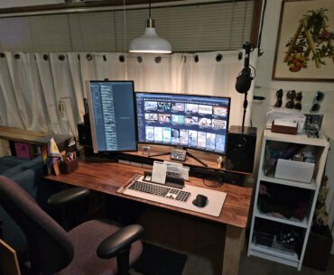 Waiting for a standing desk frame...