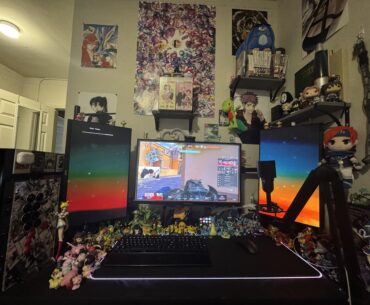 Erm… I like Pokémon a little.