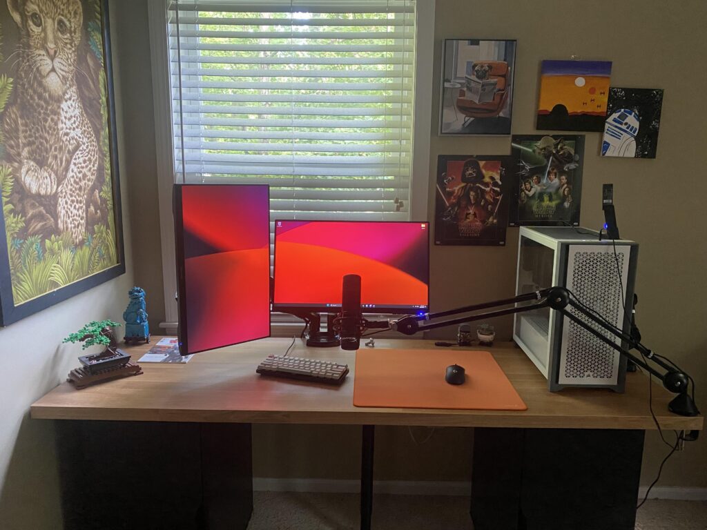 Upgraded the desk o7