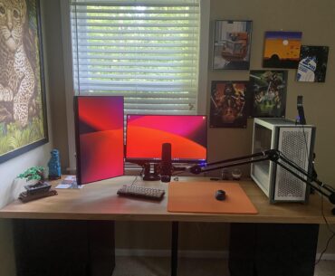 Upgraded the desk o7