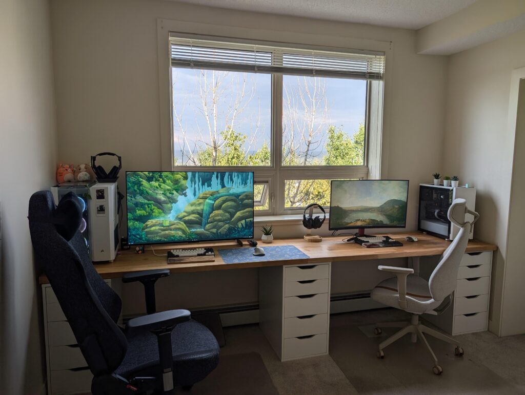 His/Her’s Battle Station! His/Her's Battle Station!