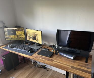 Roast my setup (help me)