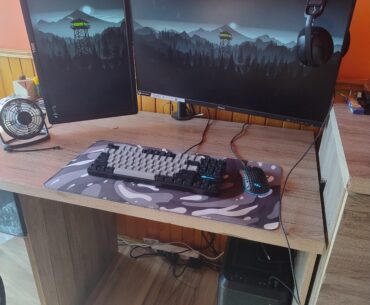 My Simple setup. Whatcha thinking?