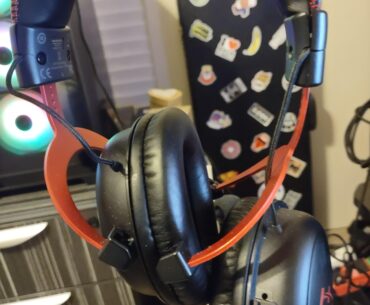I've never had a headset slowly fall apart quite like the HyperX Cloud II. Every piece of plastic that could fail, did fail. RIP to another headset