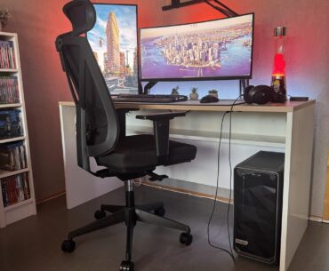 Which one looks better,  pc on floor or pc on desk