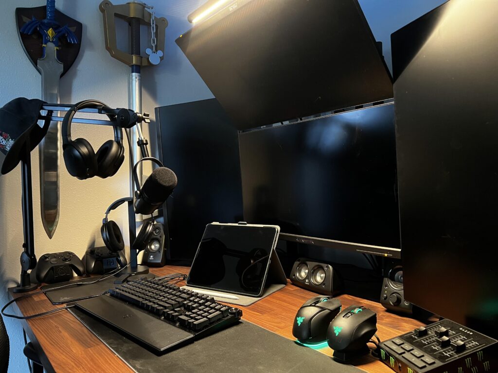 Cozy Razer Setup