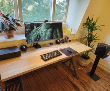 My place for gaming, working and listening to music, C&C welcome.