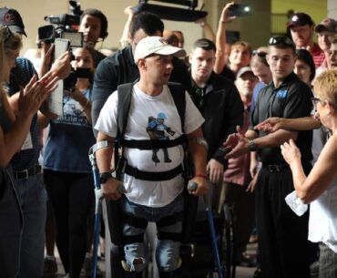 Paralyzed Man Unable to Walk After Maker of His Powered Exoskeleton Tells Him It's Now Obsolete