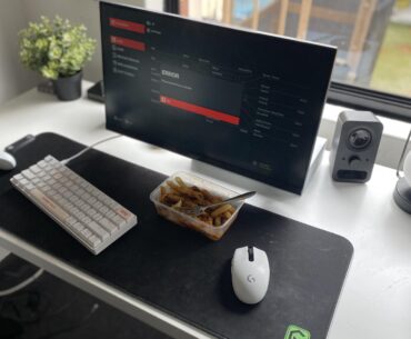 (Update) I got a monitor arm!!! 🥳