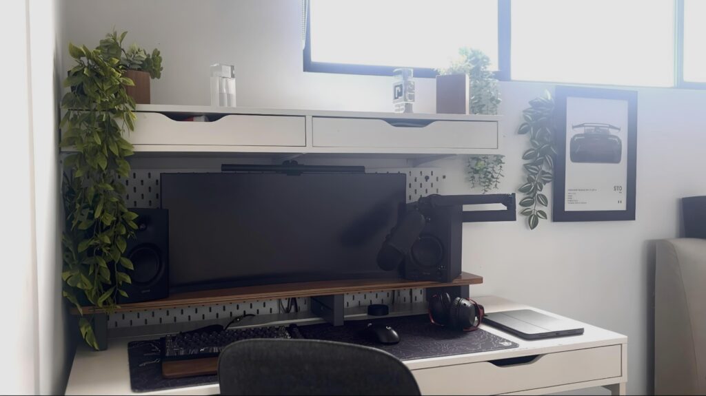 downsized from gaming setup -> work setup