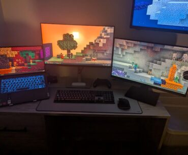 I recently got Dual monitors and decided to build some wallapapers