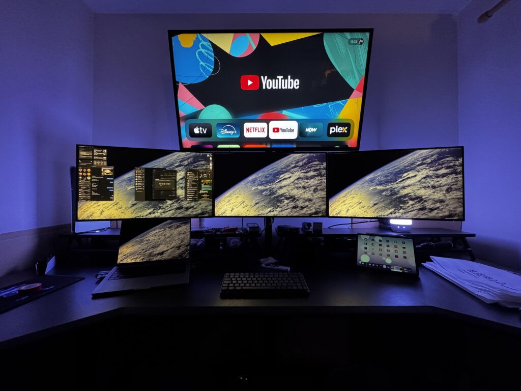 It's finally done! Took me a while but glad it's finished. Need to get some speakers sorted and theres a ton of cable management to do but functionally it's there.