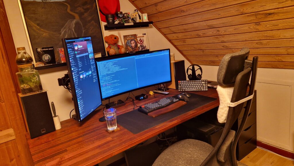 Cleaned setup while reinstalling laptop.