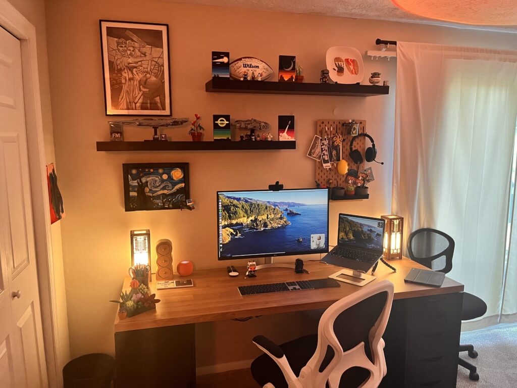 Home Office Complete, Clean, and Cozy for the Fall