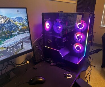 Not my full battle station, but god bless whoever dropped this thing off at the pawnshop. 🫡