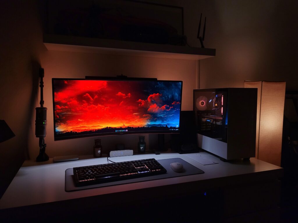 New iteration of my battlestation