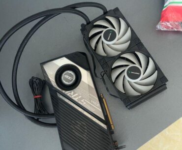 Bought this beauty for 300$ on the second hand market. Warranty is still active