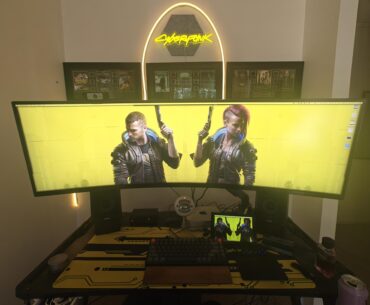 I thought you chooms might appreciate my cyberpunk themed setup