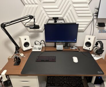 my 2024 desk setup
