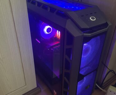 after 7 years, my birthday has released me from the confines of consoles and crappy laptops