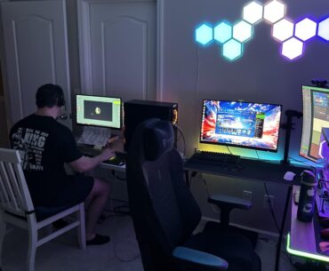 My buddy evacuated from Tampa for the hurricane. He brought his PC. Now we got a little lan setup going on. Feel like I’m 13 again