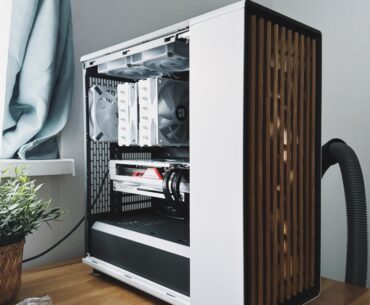 After almost 15 years, I finally have a PC built again!