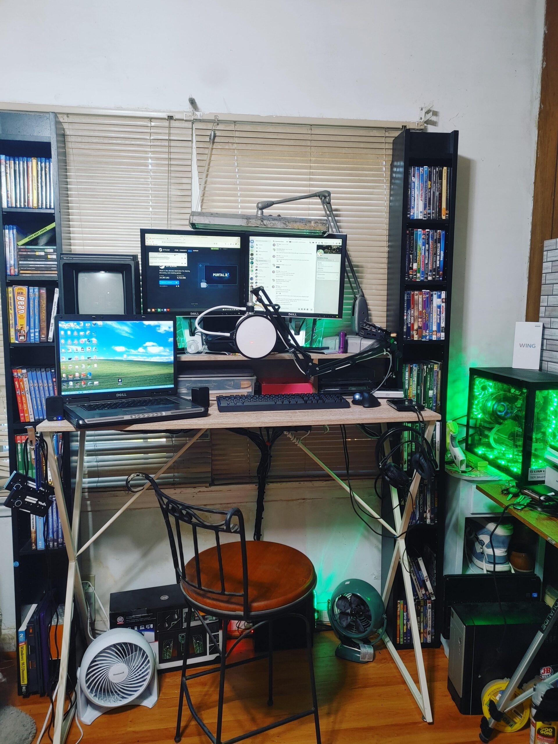 Hybrid WFH Battlestation Hybrid WFH Battlestation
