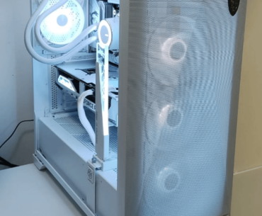 Finally built a desktop PC after years of laptop gaming