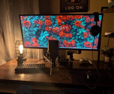My take on a cozy setup.