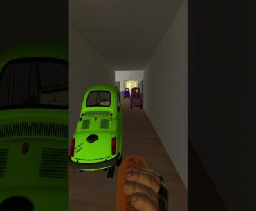 Cockroach Super Chasing me in Liminal Hotel Nextbot Gmod