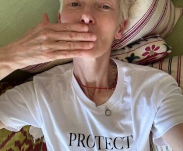 Tilda Swinton support for dolls is here ✊