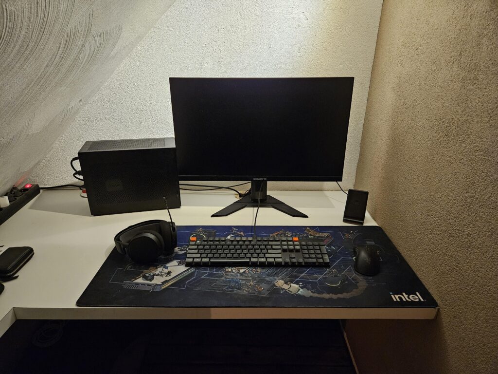 Limited space, looking for idea's for the back wall