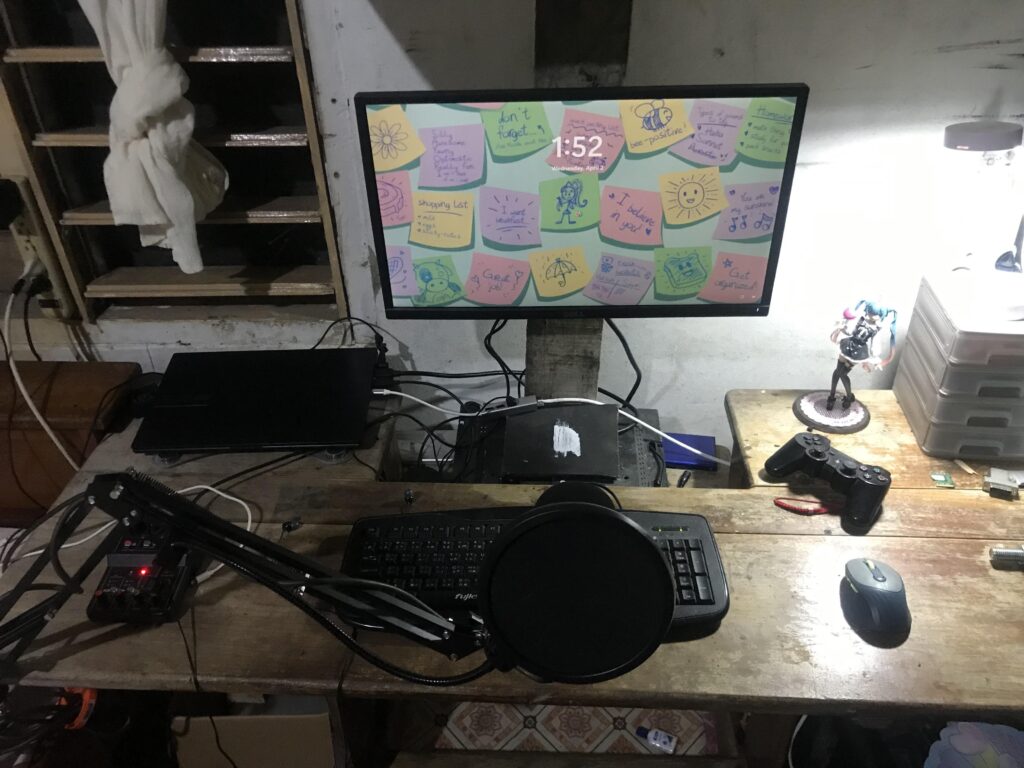 Laptop “docking” station (my pc died)