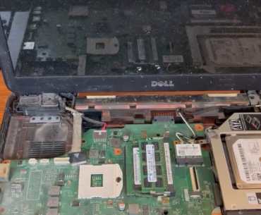 Another rarity, an upgradable laptop cpu