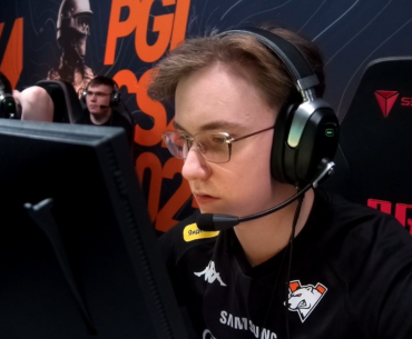 WTF are these casters yappin about HUH