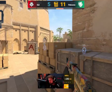 Magisk tries to knive m0NESY but knives NiKo 😭😭