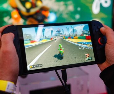 Former Nintendo PR Managers Say Switch 2 and Mario Kart World Price Backlash 'A True Crisis Moment for Nintendo' - IGN