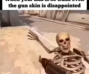 Imagine we would have such a gun skin in cod mobile🤣😂