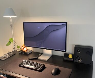 Moved away from the gaming look, design and light gaming setup