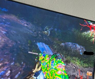 Do you know what the red veins(?) in the corners mean?
