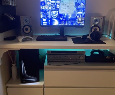 CyberCore BattleStation/Alternative Standing Desk. Any tips?