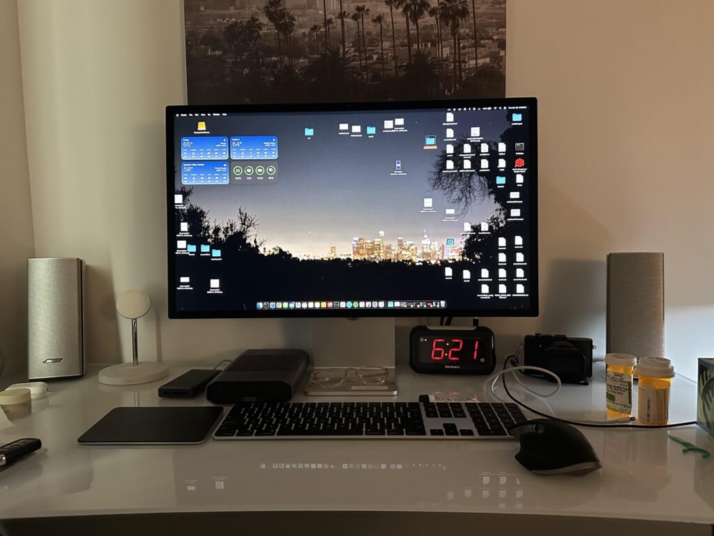 Are Macs allowed in here?