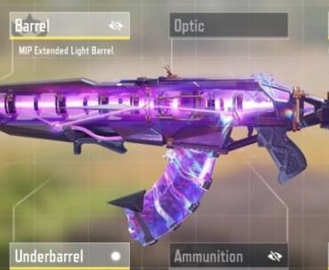 Which mythic is better? Ultraviolet AK-47 or mythic switchblade?
