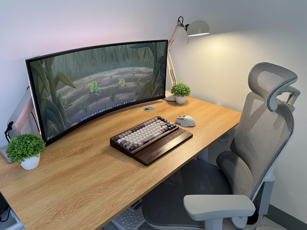 Choosing the Right Mousepad Color for a Minimal, Nature-Inspired Setup Choosing the Right Mousepad Color for a Minimal, Nature-Inspired Setup