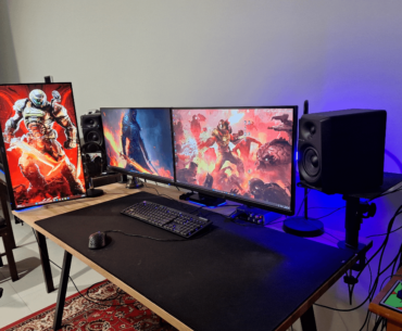 Thought I'd try out a triple monitor set-up