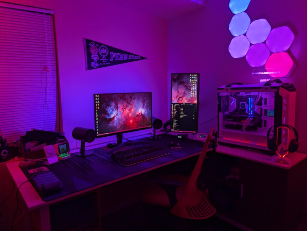 New Desk, New Setup!