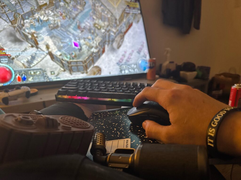 Path of Exile 2 Hardcore 1300hour setup