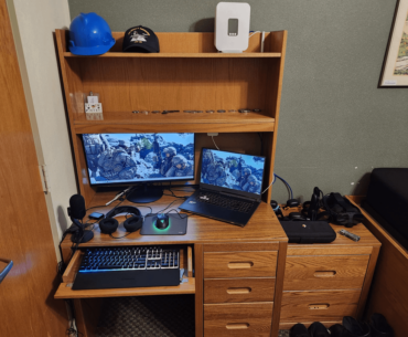 My "mobile" Us Navy battlestation.