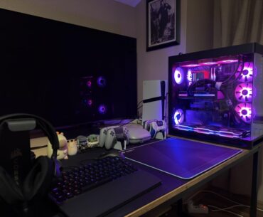 Half Red/Evangelion Half Black Build